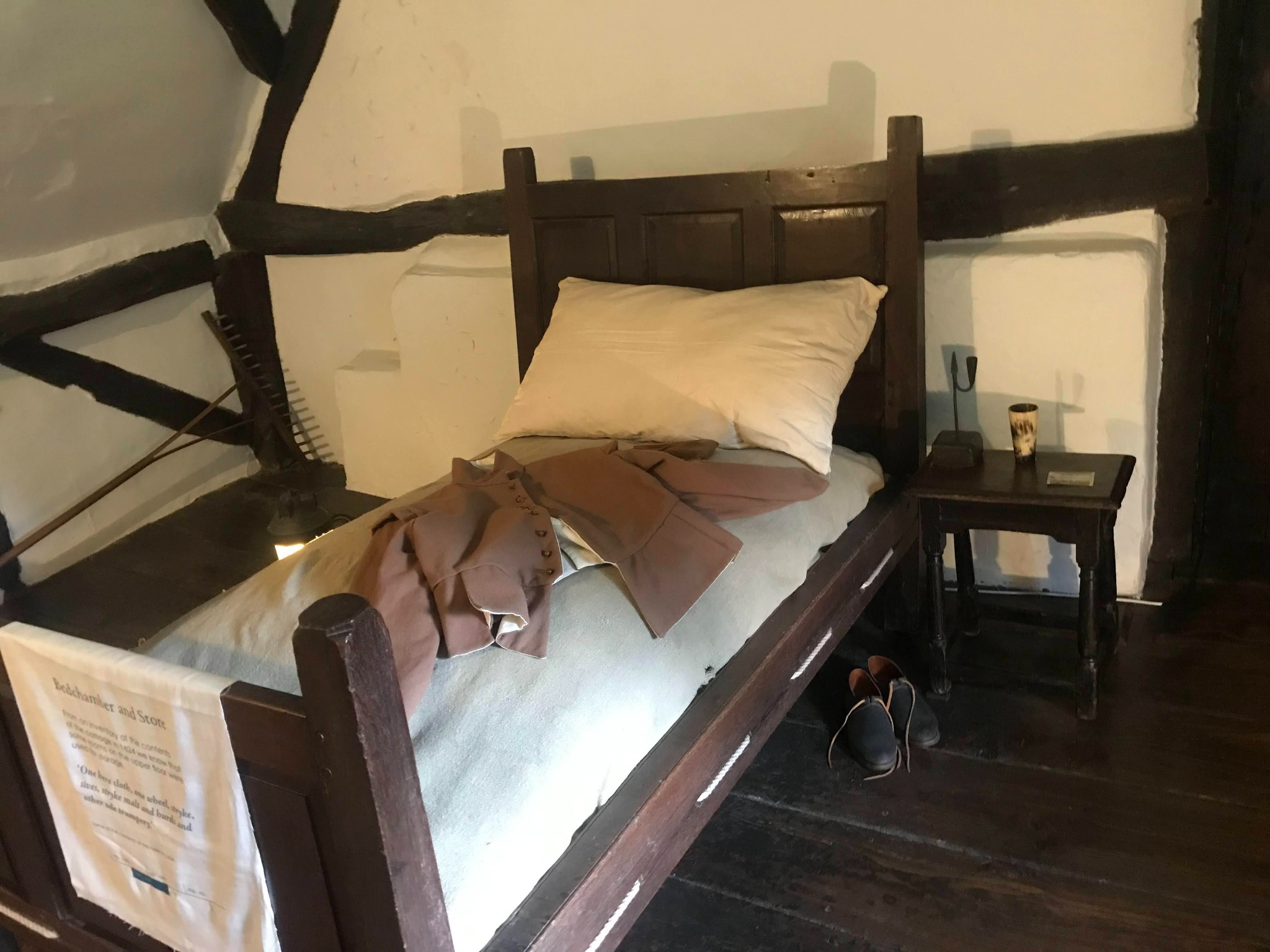 Bed in Anne Hathaway's Cottage, Stratford-upon-Avon